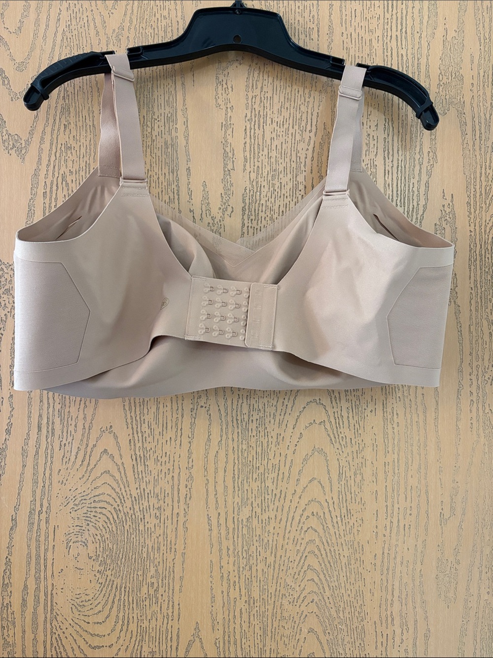 Honeylove Nude Seamless Support Bra - Picture 3 of 6